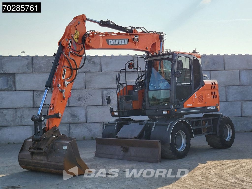 Doosan DX165W-5 DUTCH MACHINE