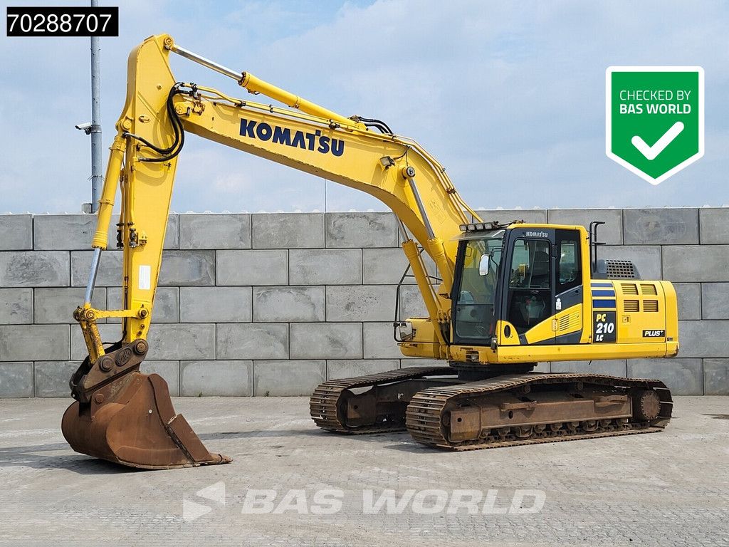 Komatsu PC210 LC-10