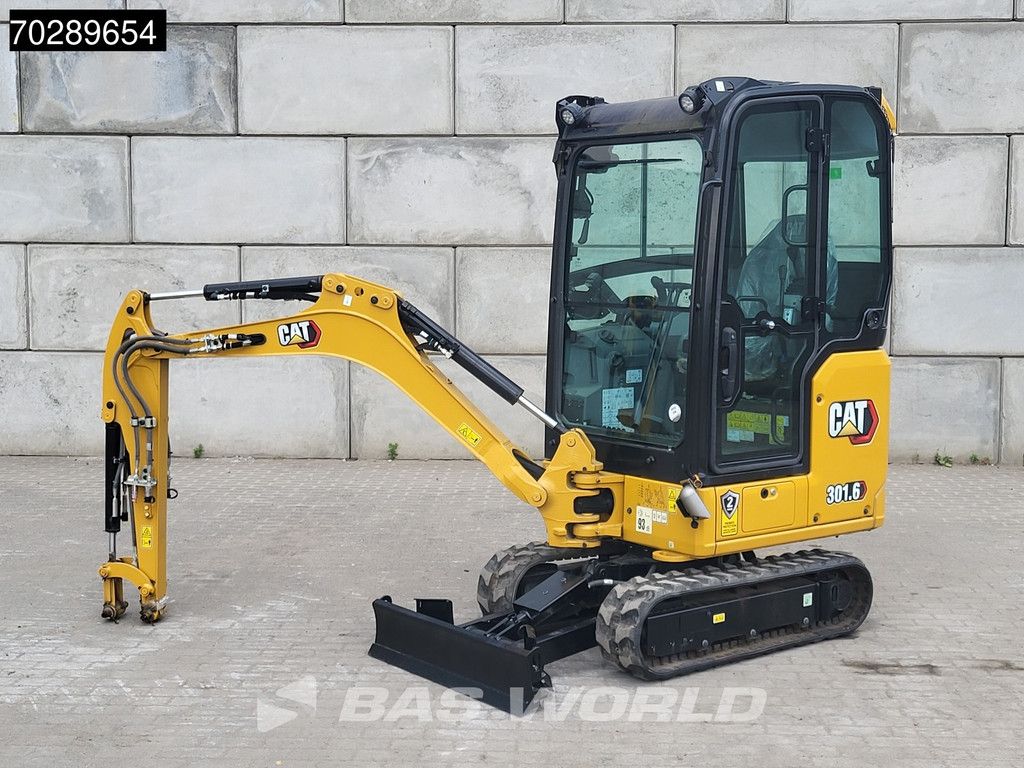 Caterpillar 301.6
