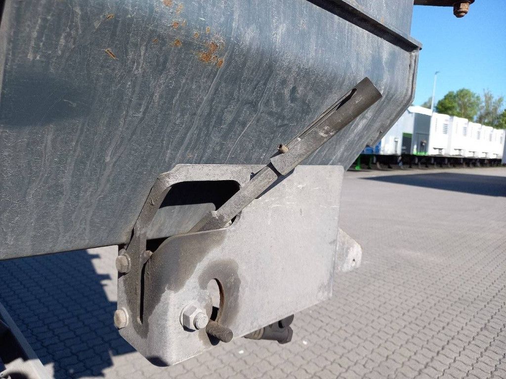 Offener Auflieger Schmitz Cargobull Auflieger Kipper Stahlrundmulde 2022