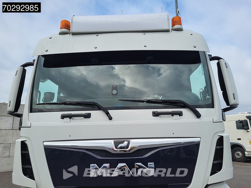 MAN TGX 26.440 6X2 NL-Truck XLX Lift+Lenkachse 2xTanks ACC Euro 6