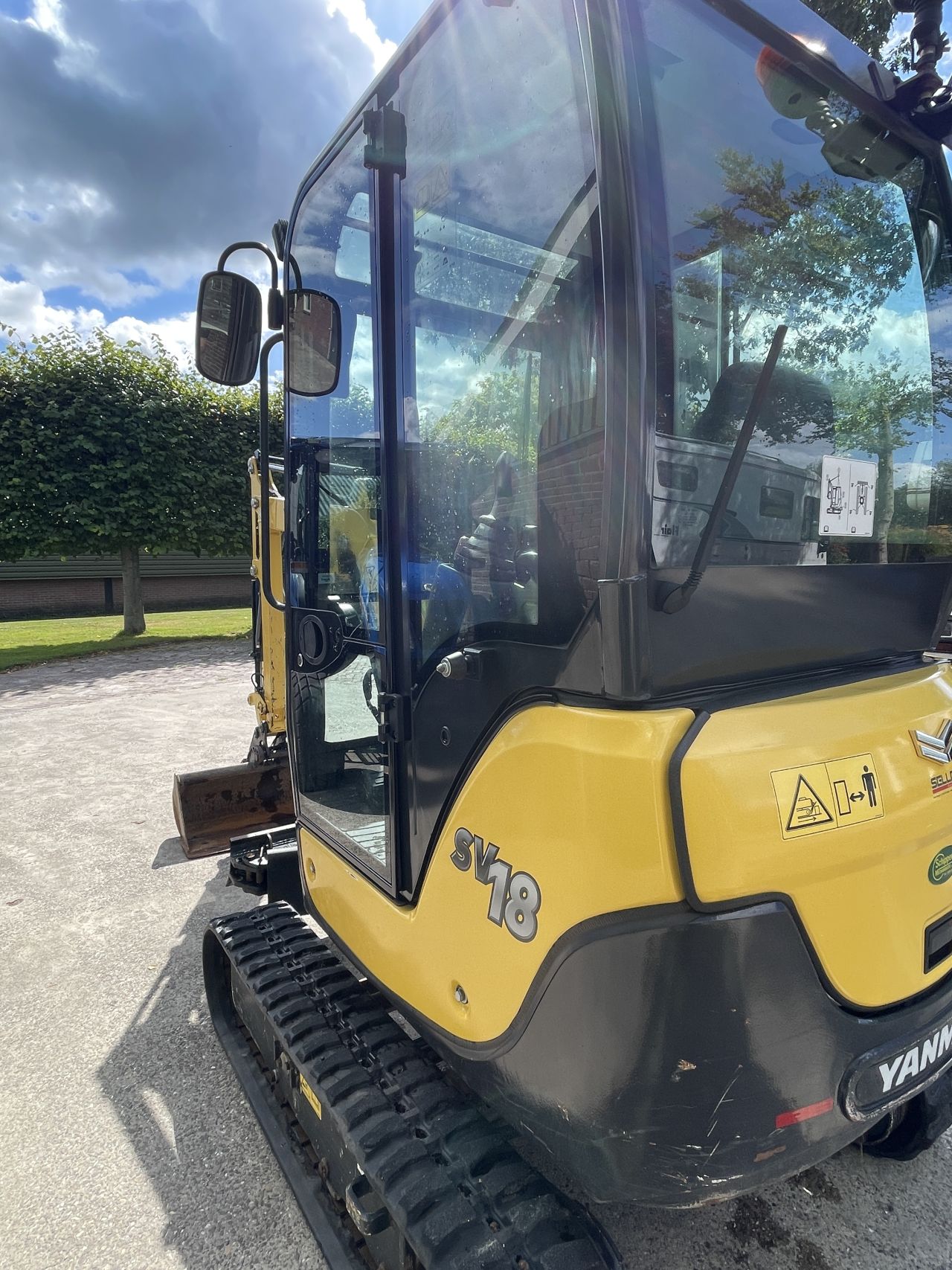 Yanmar SW18 minigraver / minikraan