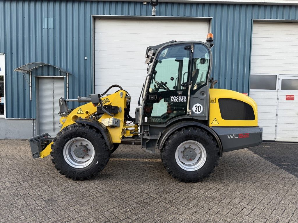 WACKER WL52 ( BJR 2015 ) 2740 UREN