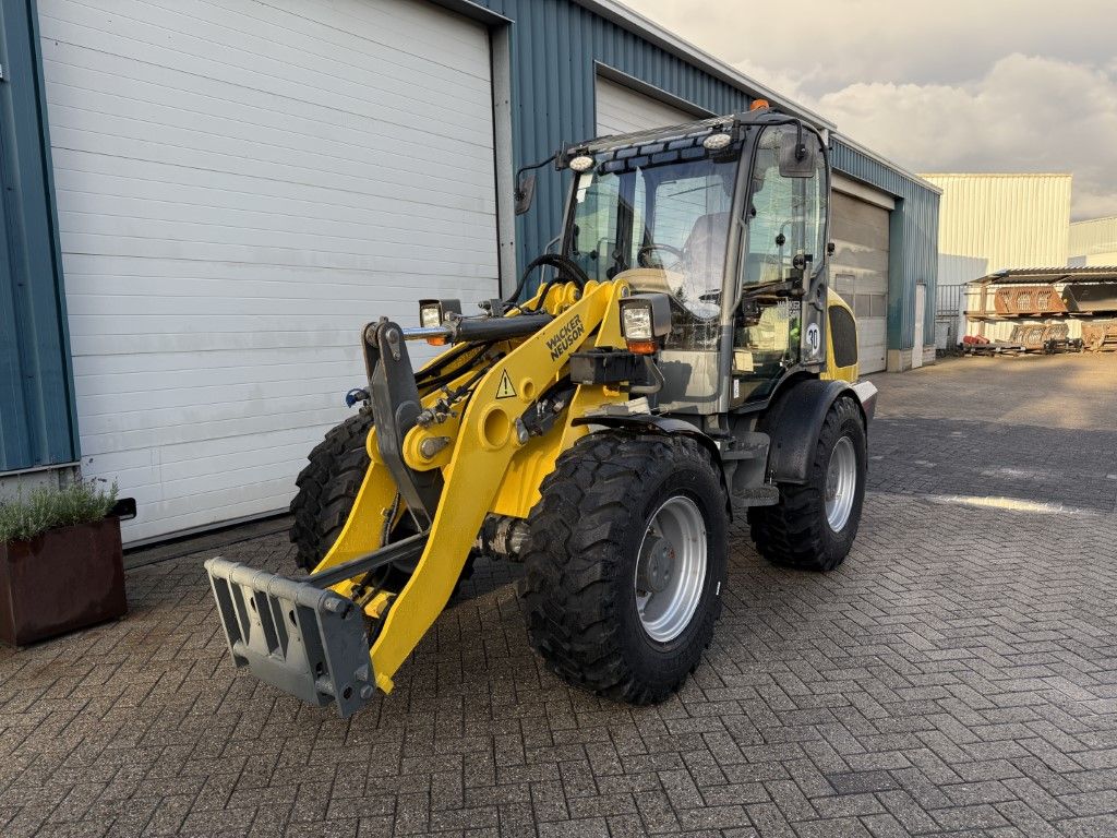 WACKER WL52 ( BJR 2015 ) 2740 UREN