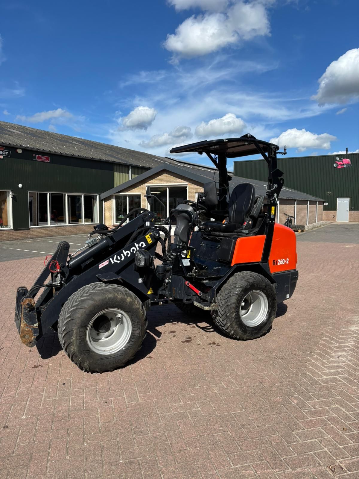 Kubota rt260-2 giant g2500 HD