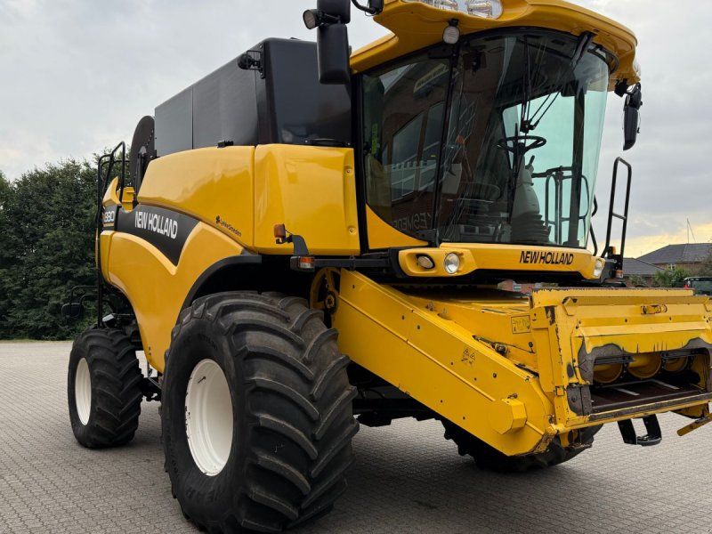New Holland CX880 SLH + 30” skærebord