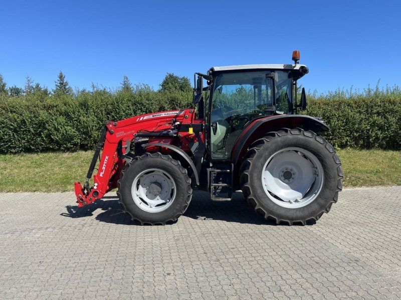 Massey Ferguson 5709 CAB ESSENTIAL 4