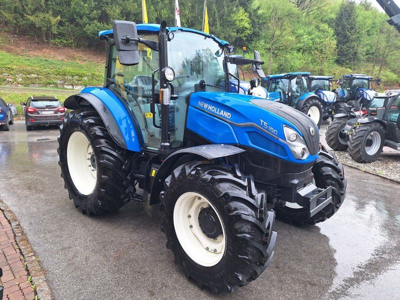 New Holland T5.90
