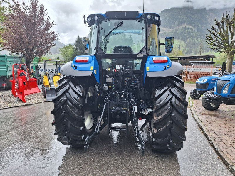 New Holland T5.90