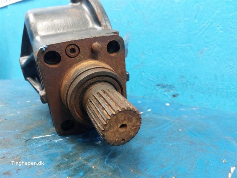 Massey Ferguson 7256