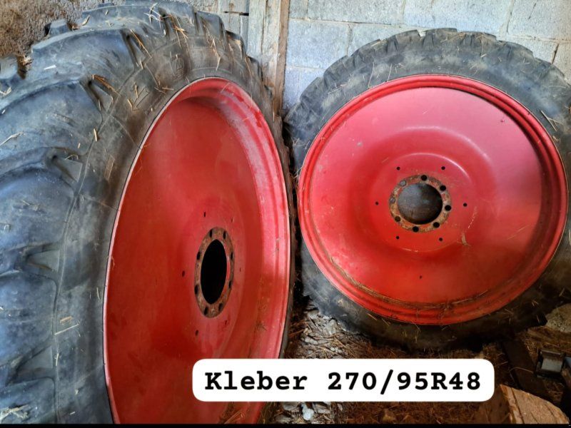 Kleber 270/95 R48
