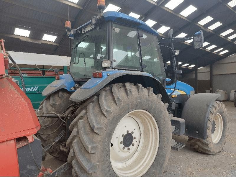 New Holland TM155