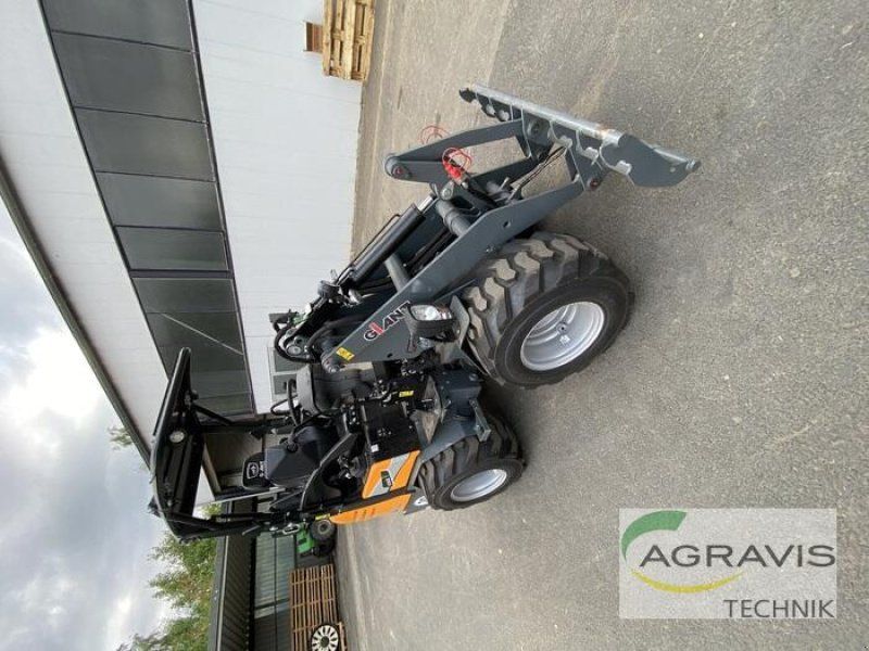 Giant G1500