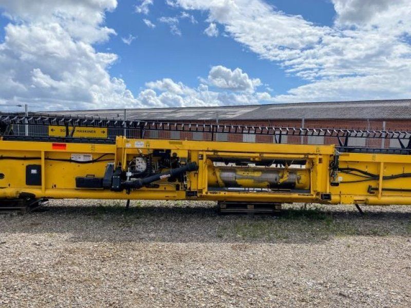 New Holland 35 FT DRAPER