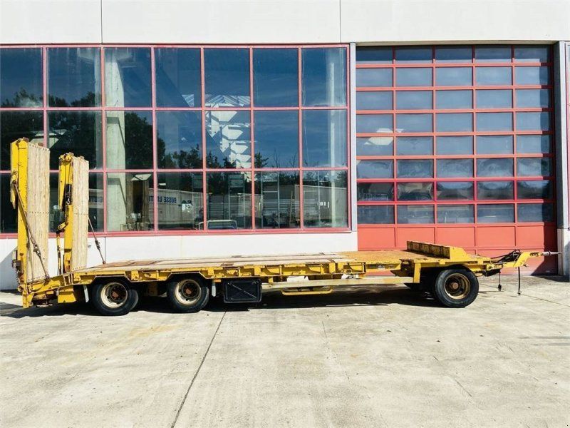 Goldhofer TUP-L3-2480 3 Achs Tieflader