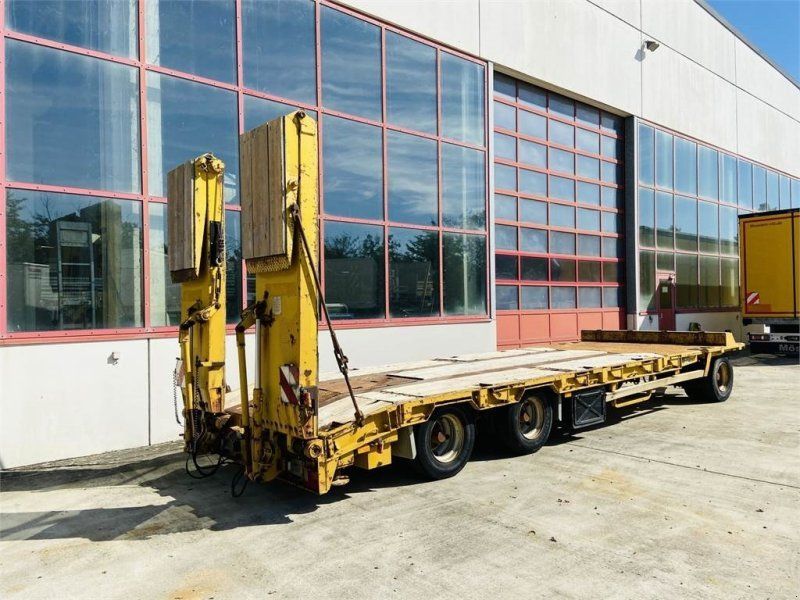 Goldhofer TUP-L3-2480 3 Achs Tieflader