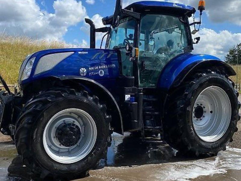 New Holland t7.270