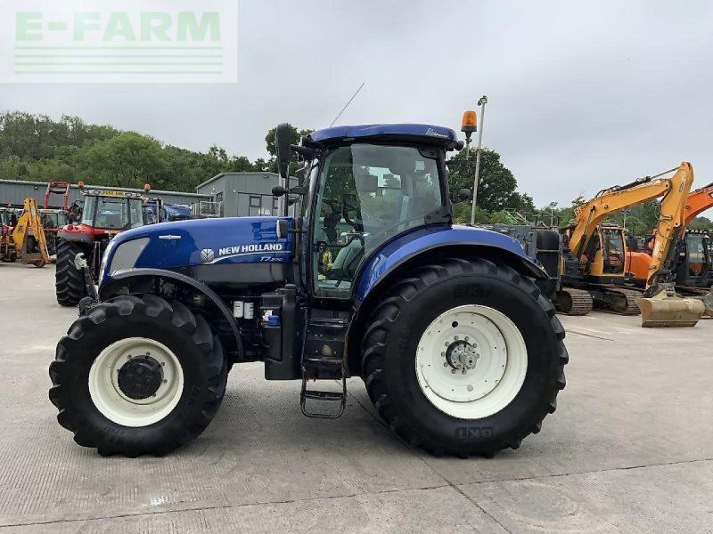 New Holland t7.270 blue power  (st23715)