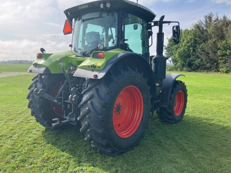 Claas Arion 530 CIS
