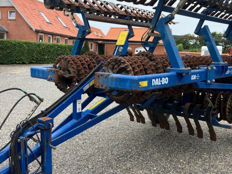 Dalbo Maxi 830