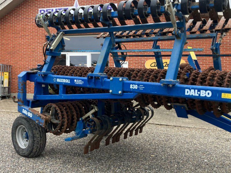 Dalbo Maxi 830