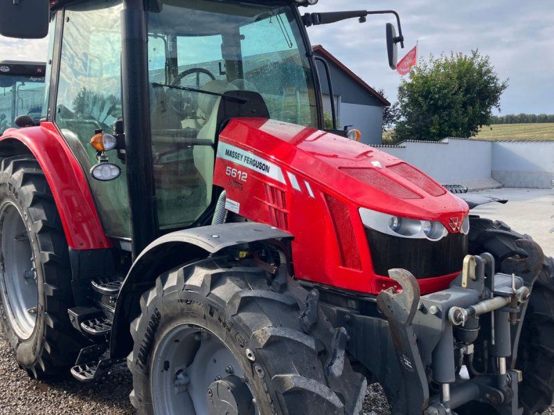 Massey Ferguson 5612 Dyna-4