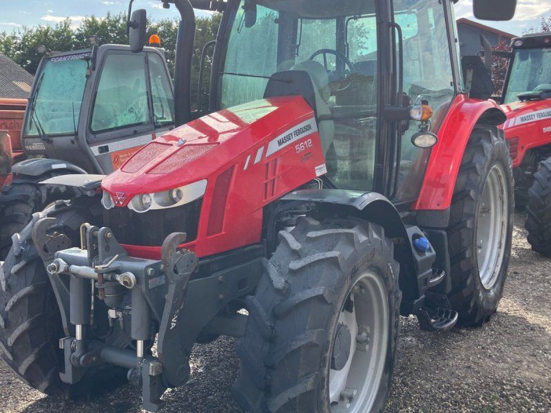 Massey Ferguson 5612 Dyna-4