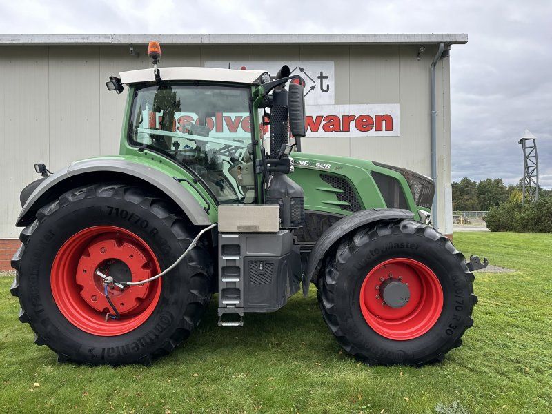 Fendt 828 Vario S4 Profi Plus + Vario Guide, Radgewichte, Reifendruckr