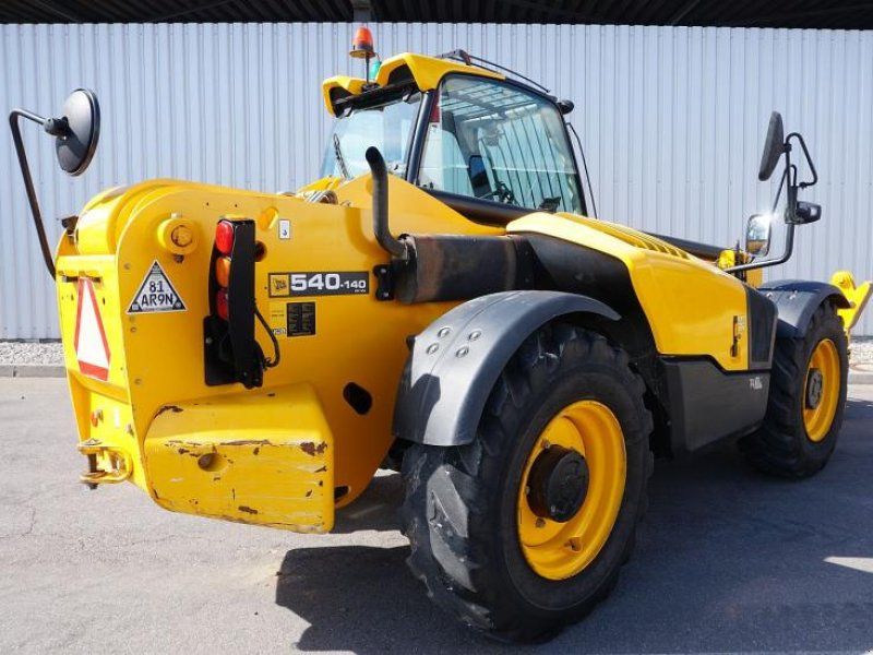 JCB 540-140 HI-VIZ