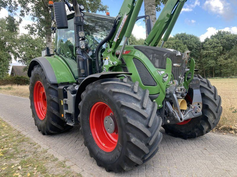 Fendt 718 Vario Profi+