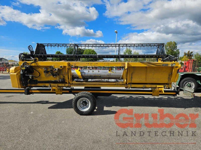 New Holland 5,18 m Varifeed
