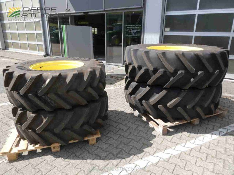 Bridgestone 480/70R28 / 520/85R38 VX-Tractor