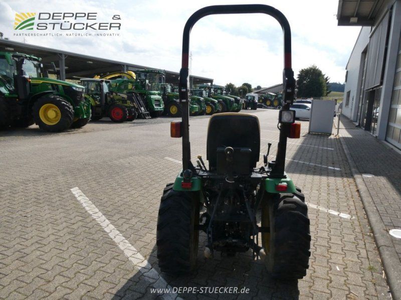 John Deere 2320