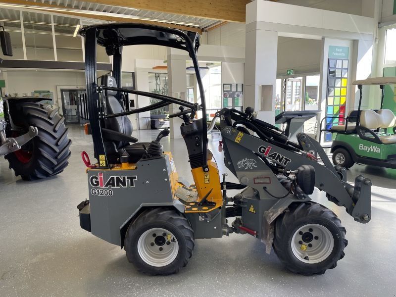 Giant G1200