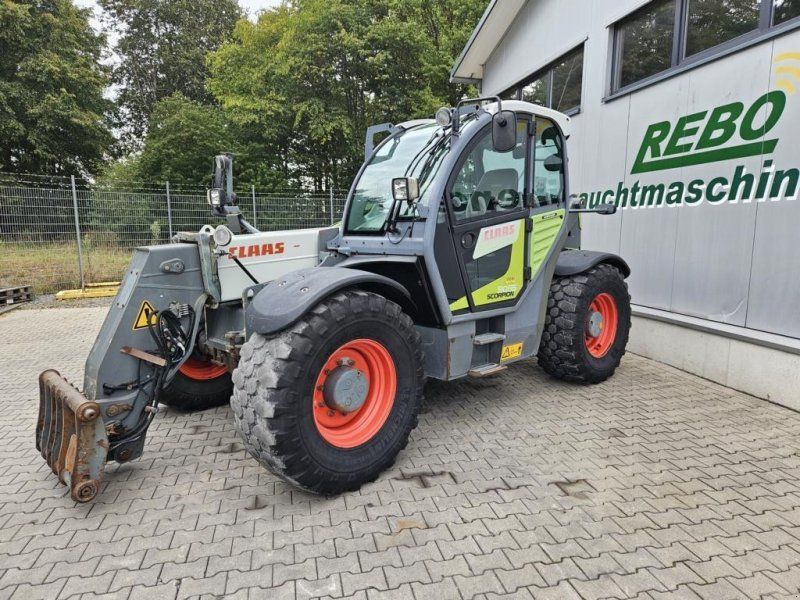 Claas Scorpion 9055 VariPower