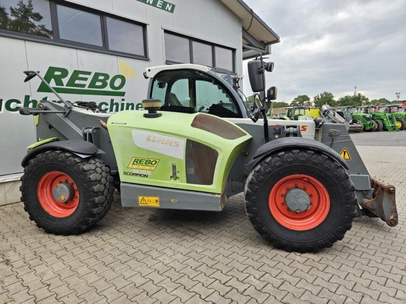 Claas Scorpion 9055 VariPower