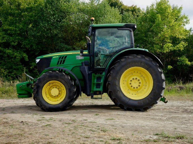 John Deere 6190R