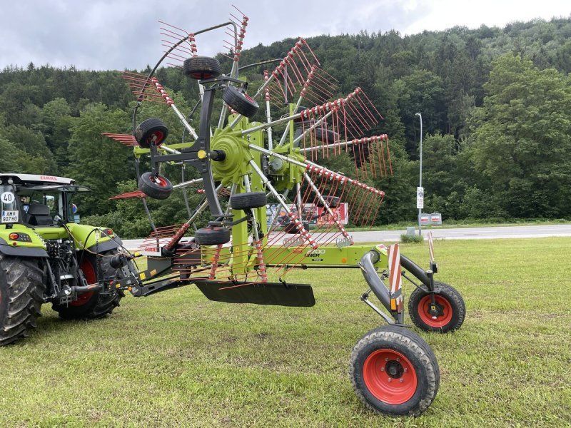 Claas Liner 2700