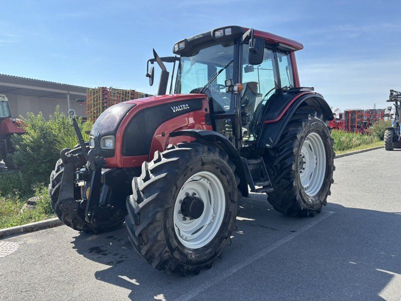 Valtra N 121 Hi-Tech