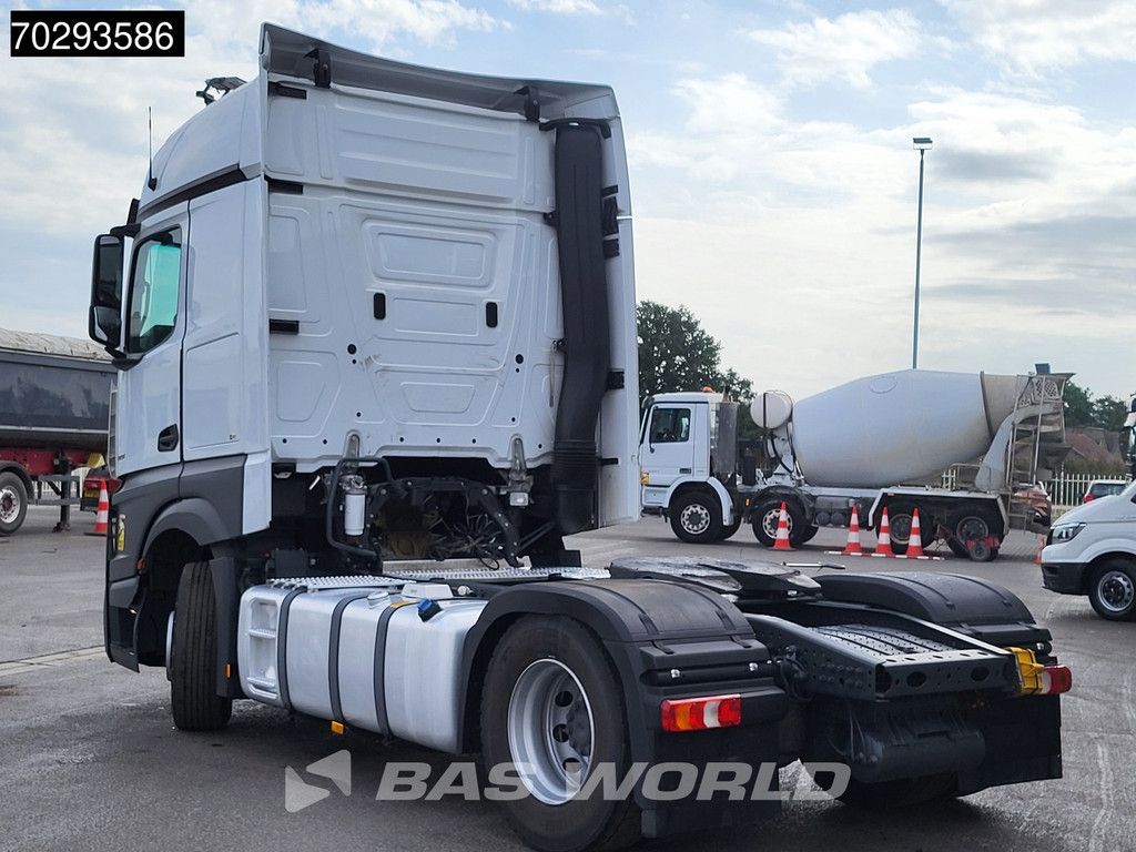 Mercedes Actros 1851 4X2 BigSpace 2xTanks Euro 6