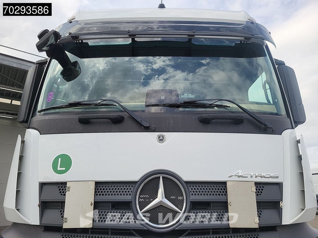 Mercedes Actros 1851 4X2 BigSpace 2xTanks Euro 6