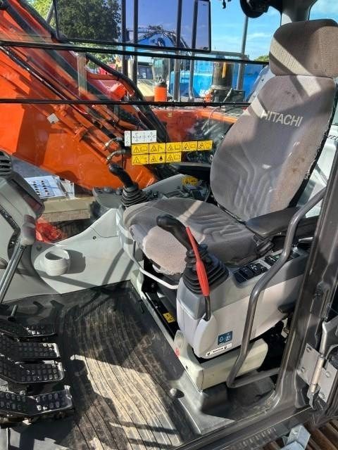 Hitachi ZX 160 LC-6