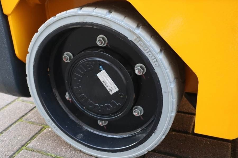 Haulotte Compact 8N Valid inspection, *Guarantee! 8m Workin