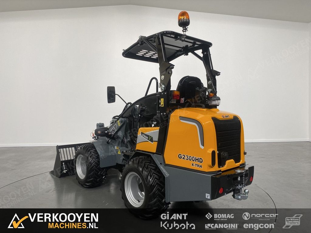 2025 Giant G2300 X-tra HD VK10288