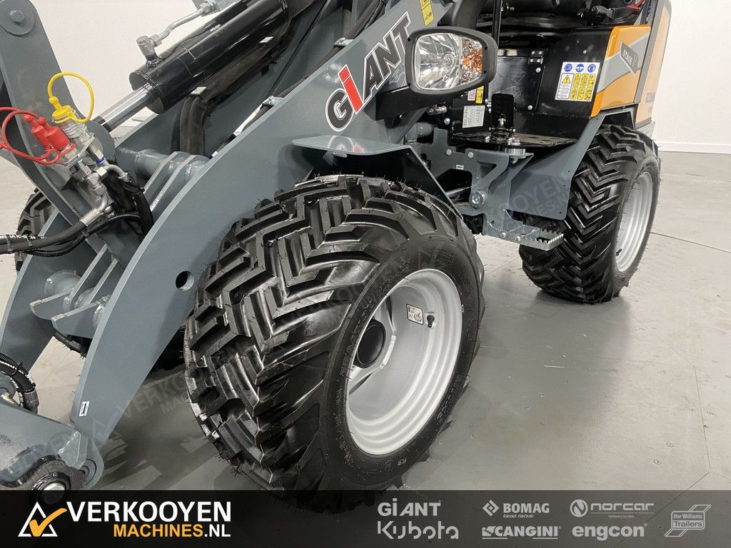 2025 Giant G2300 X-tra HD VK10288