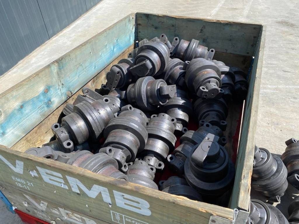 Volvo ECR88 Bottom Rollers