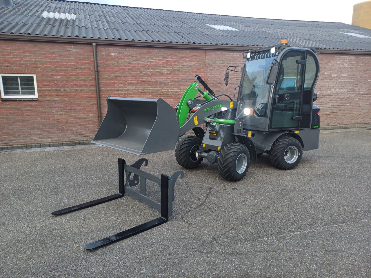 Mini shovel Wcm 606 elektrische minishovel