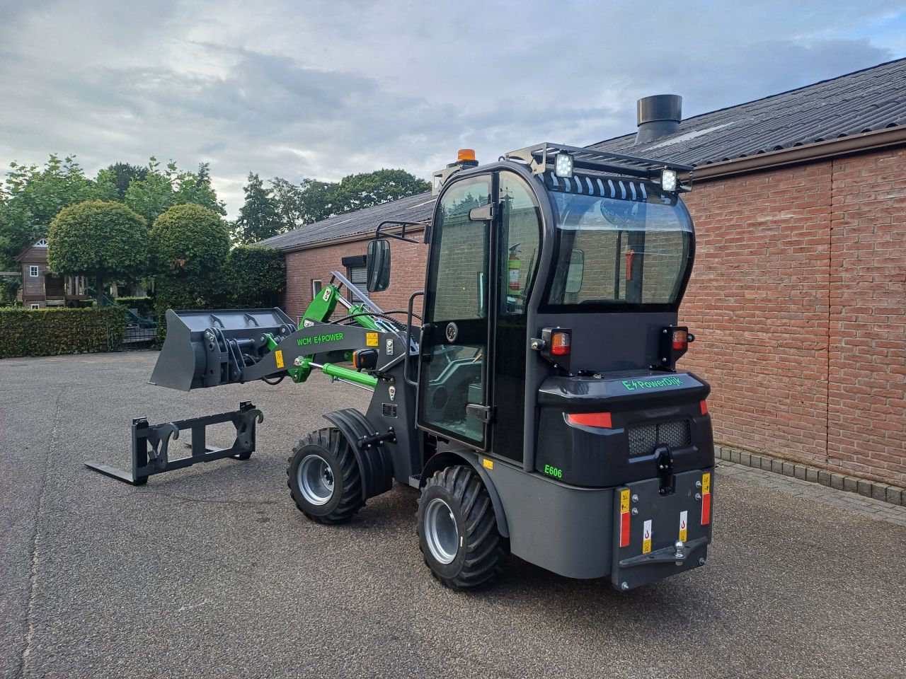 Mini shovel Wcm 606 elektrische minishovel