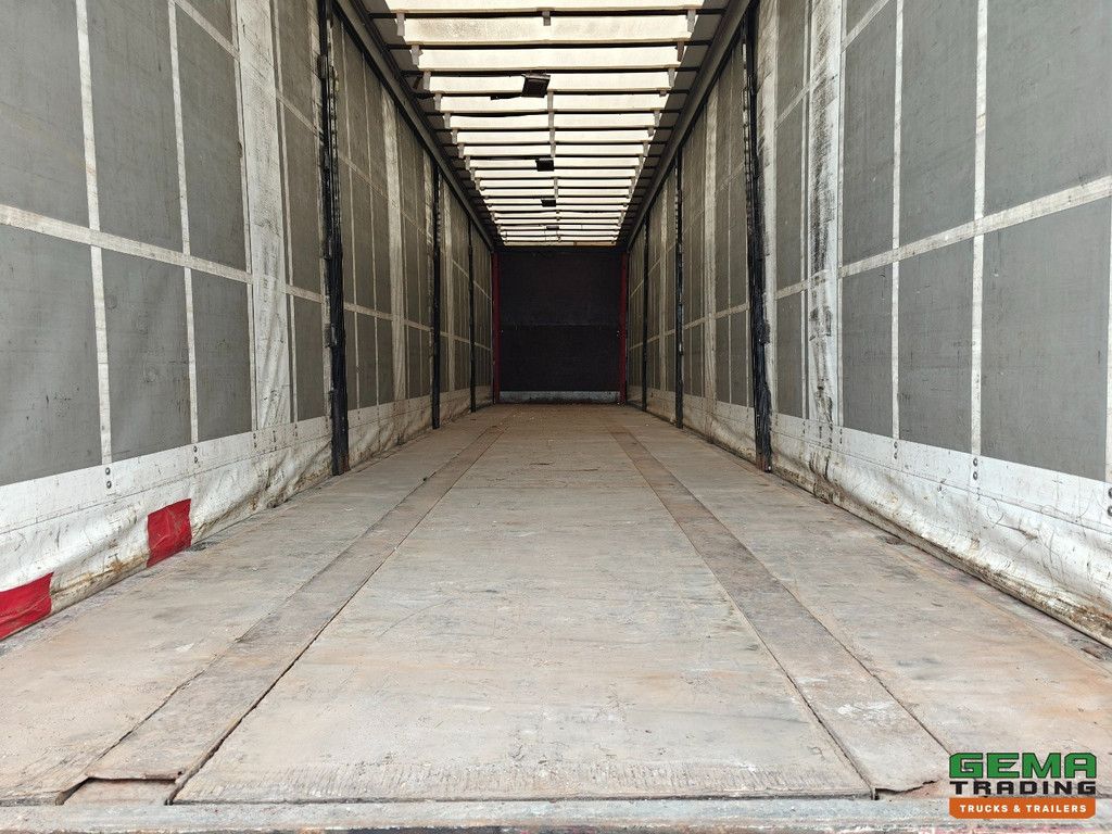 LAG O-3-39 01 3-Axle BPW - MEGA - Sliding tarpaulin/Sliding roof - Moffett connection - 10/2025 MOT
