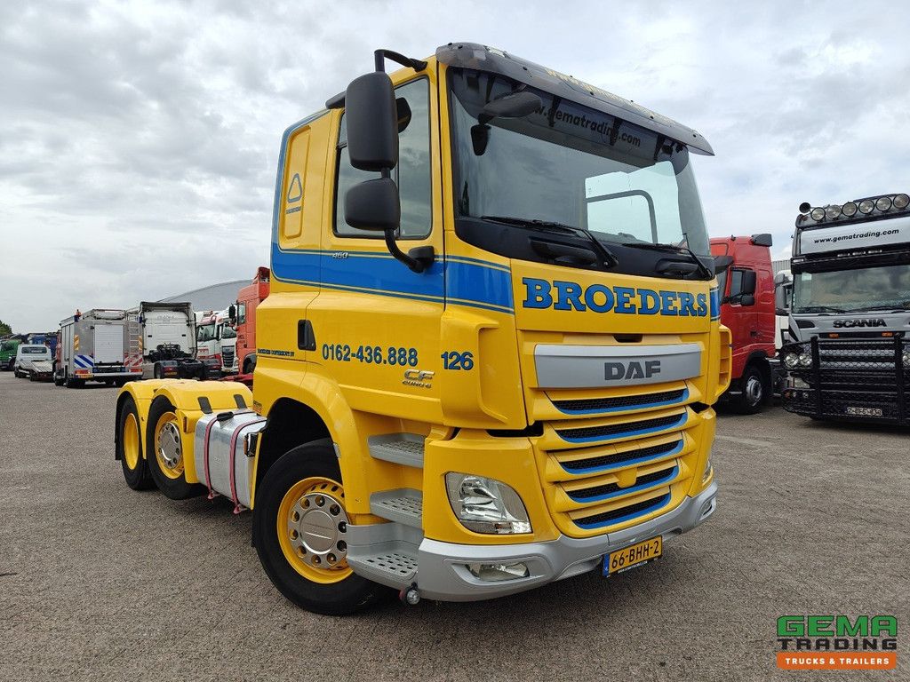 DAF CF 460 FTG 6x2/4 Slaapcab Euro6A - SchuifSchotel - Nato - 518.000km